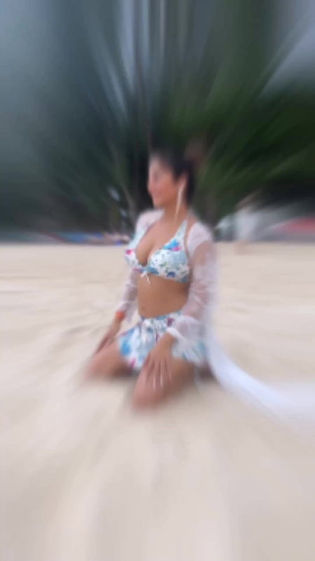 Katesharma hot cleavage wet boobs show video