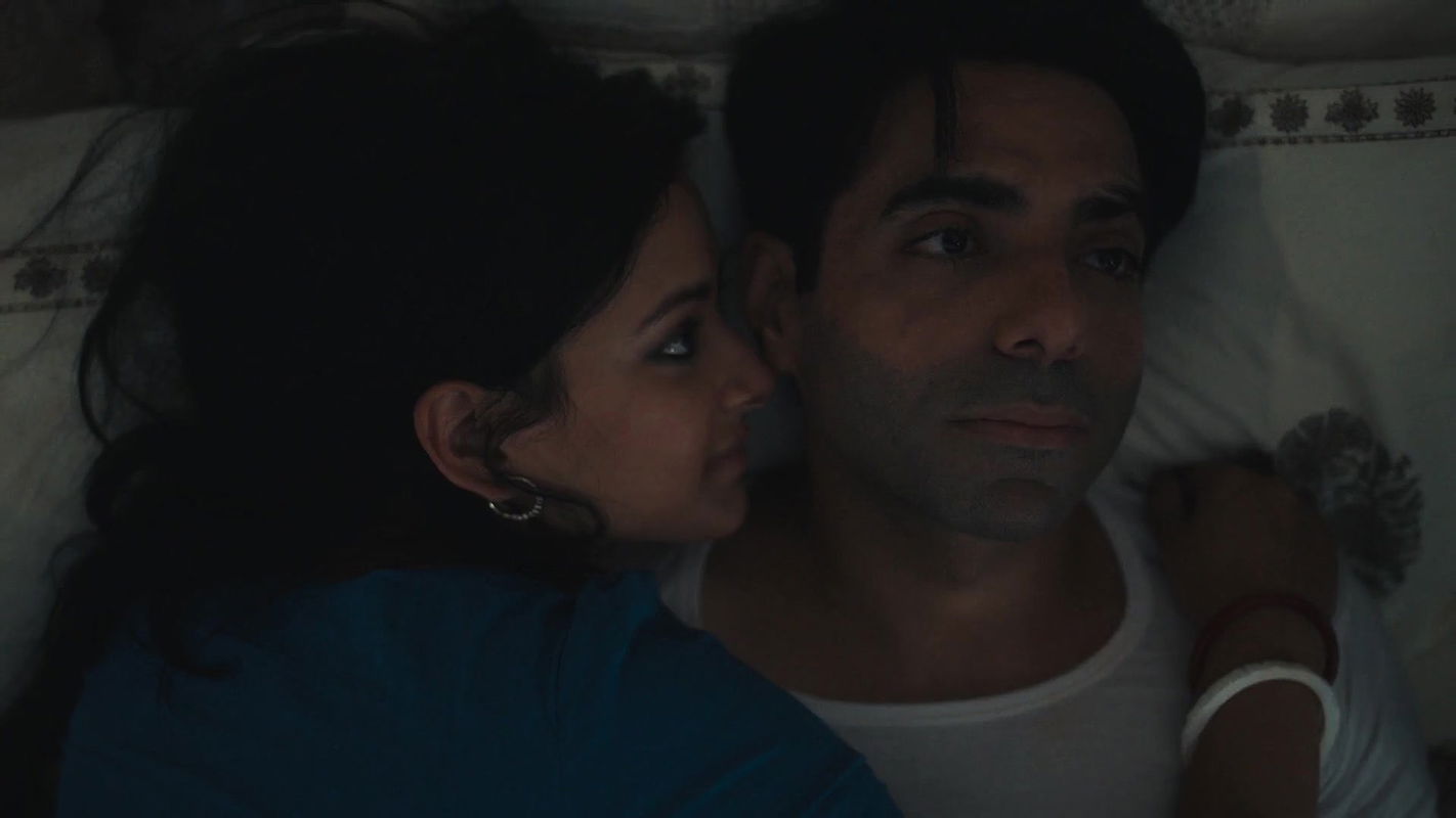 Shweta Basu Intimate Liplock Romance Scene – Jubilee