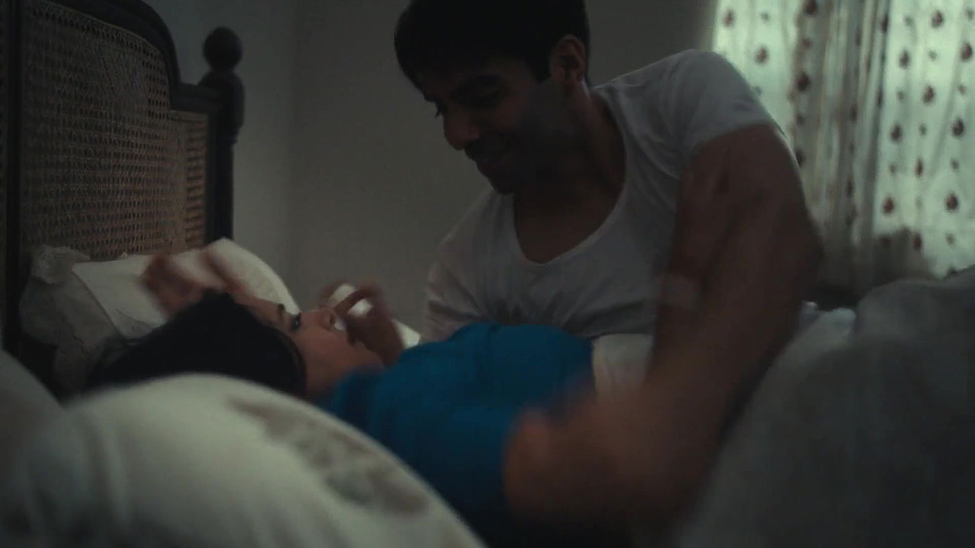 Shweta Basu Intimate Liplock Romance Scene – Jubilee