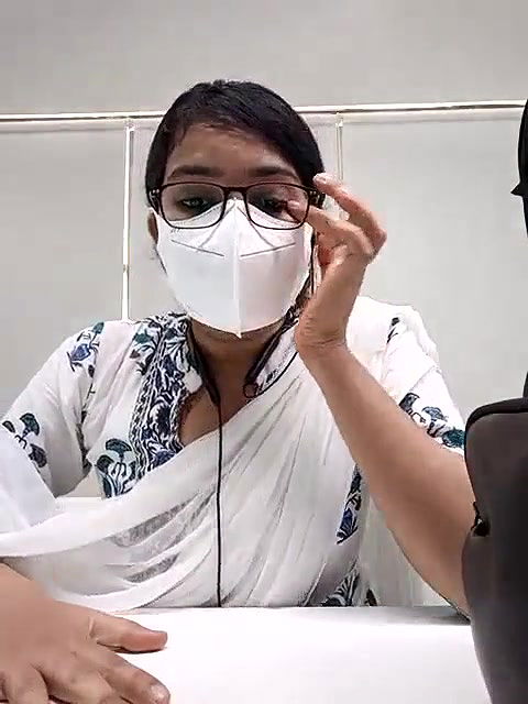 Cute Office Babe Fingering On Cam