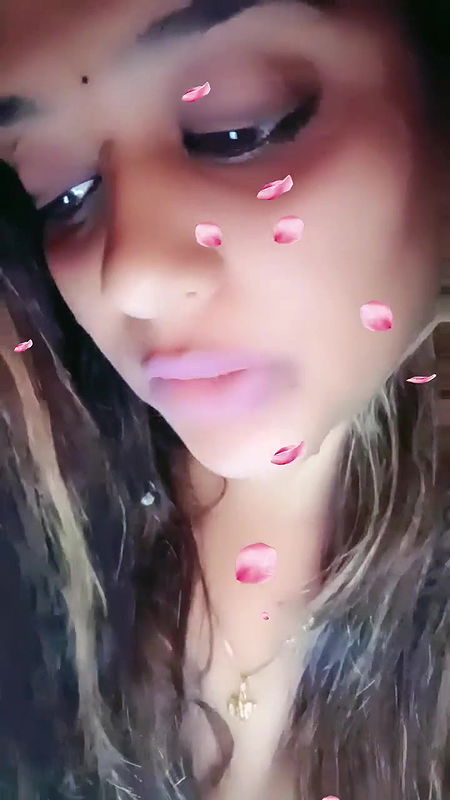 Anu Showing Deep Cleavage to Tease on Tango Live ~ with Telugu Audio ~ 6 Feb 2023