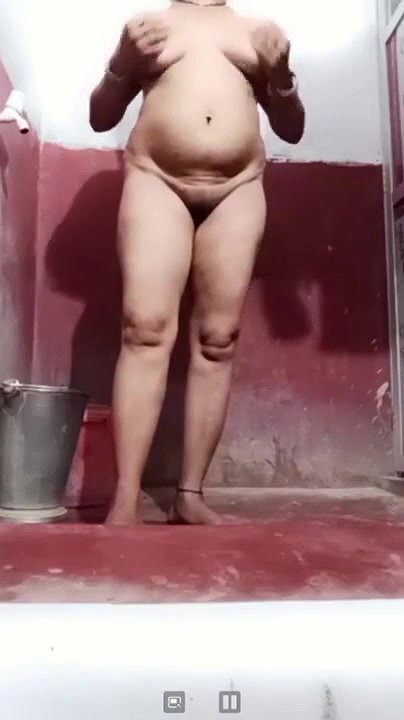 Desi Housewife Cam Show