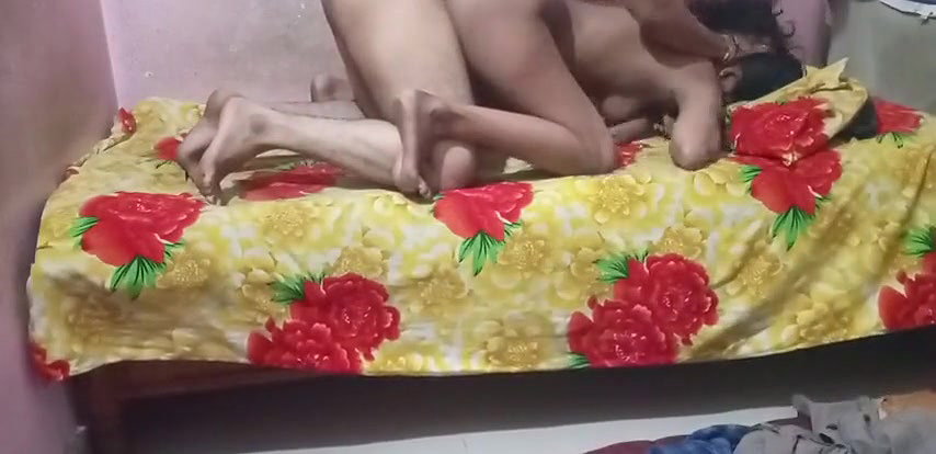 Hot sex vidio Desi sex doggy style.