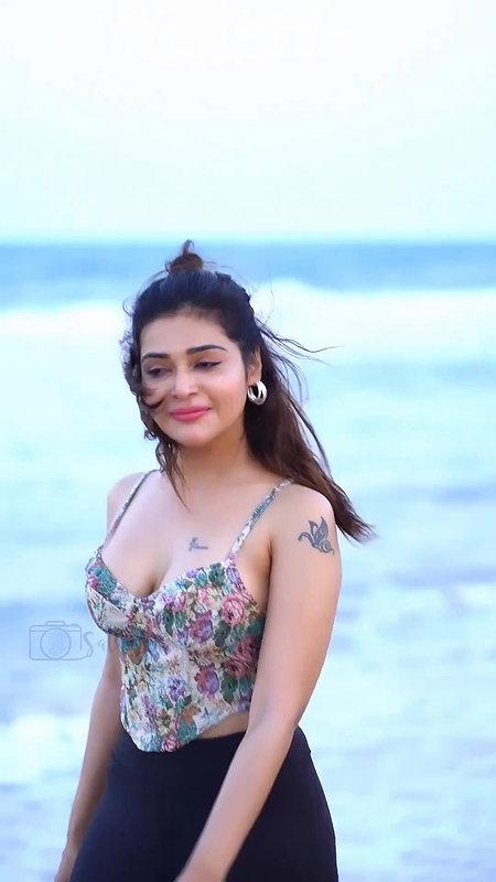 Dharsha Gupta huge sexy melons cleavage boobs show