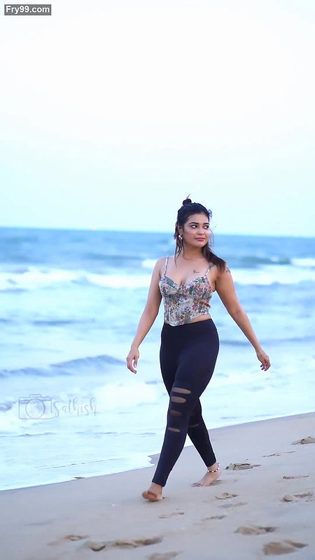 Dharsha Gupta huge sexy melons cleavage boobs show