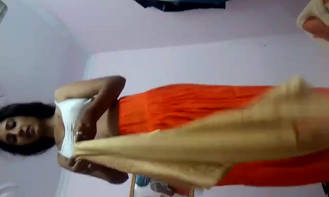 Desi Bhabhi Wearing Cloths