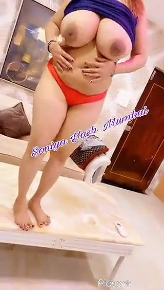 Soniya Yash Hot Show App