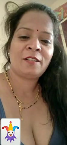 Hot Aunty On Video Call