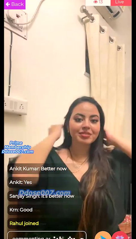 Shambhavi Sharma Showing Deep Cleavage to Tease on App Live ~ First Time on Net
