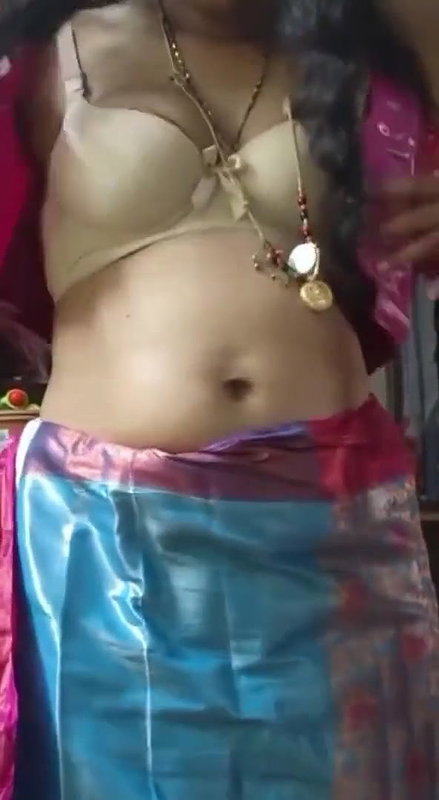 Hot desi mallu bhabbji