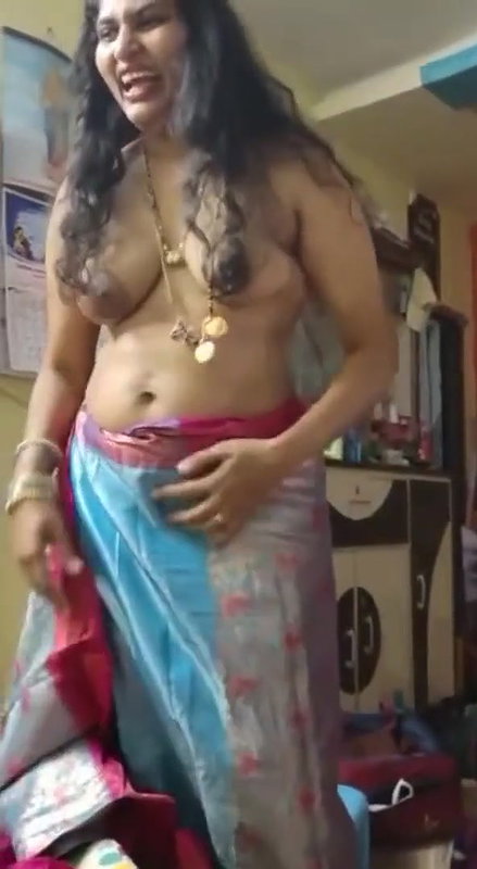 Hot desi mallu bhabbji