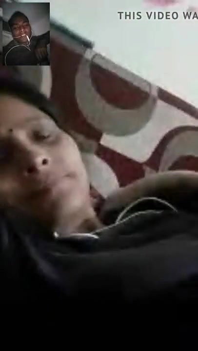 Desi Bhabhi On Video call