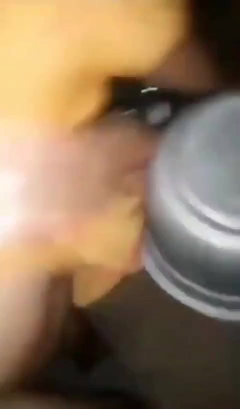 Aunty Lifting Saree and Fucked Doggy Hard