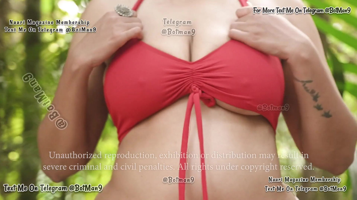 New Model Bindu Topless Show