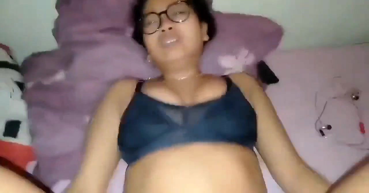 College girl fucking takes cum in mouth