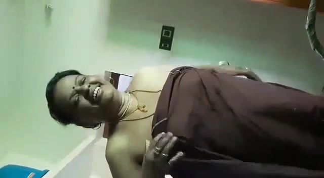 Mature Chubby Aunty Wearing Cloths