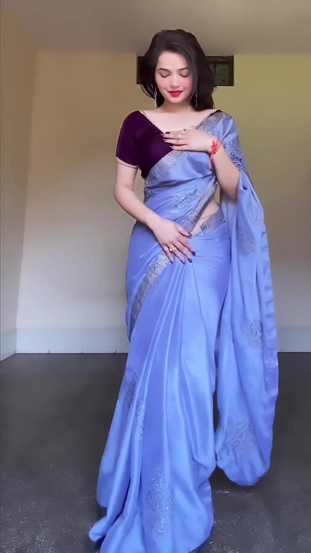 Vibhu Neha hot Insta Reel