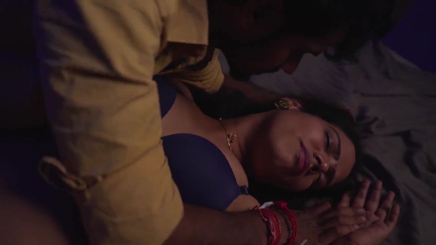 Mudhal Sambavam Tamil Season S01E01 DuDuDigital Exclusive