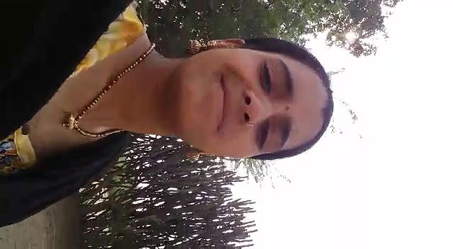 Village Bhabhi Outdoor Teasing