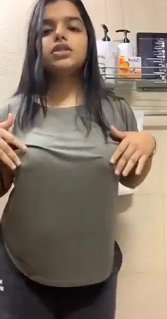 Jaanu Cam Show boobs Dance Strip
