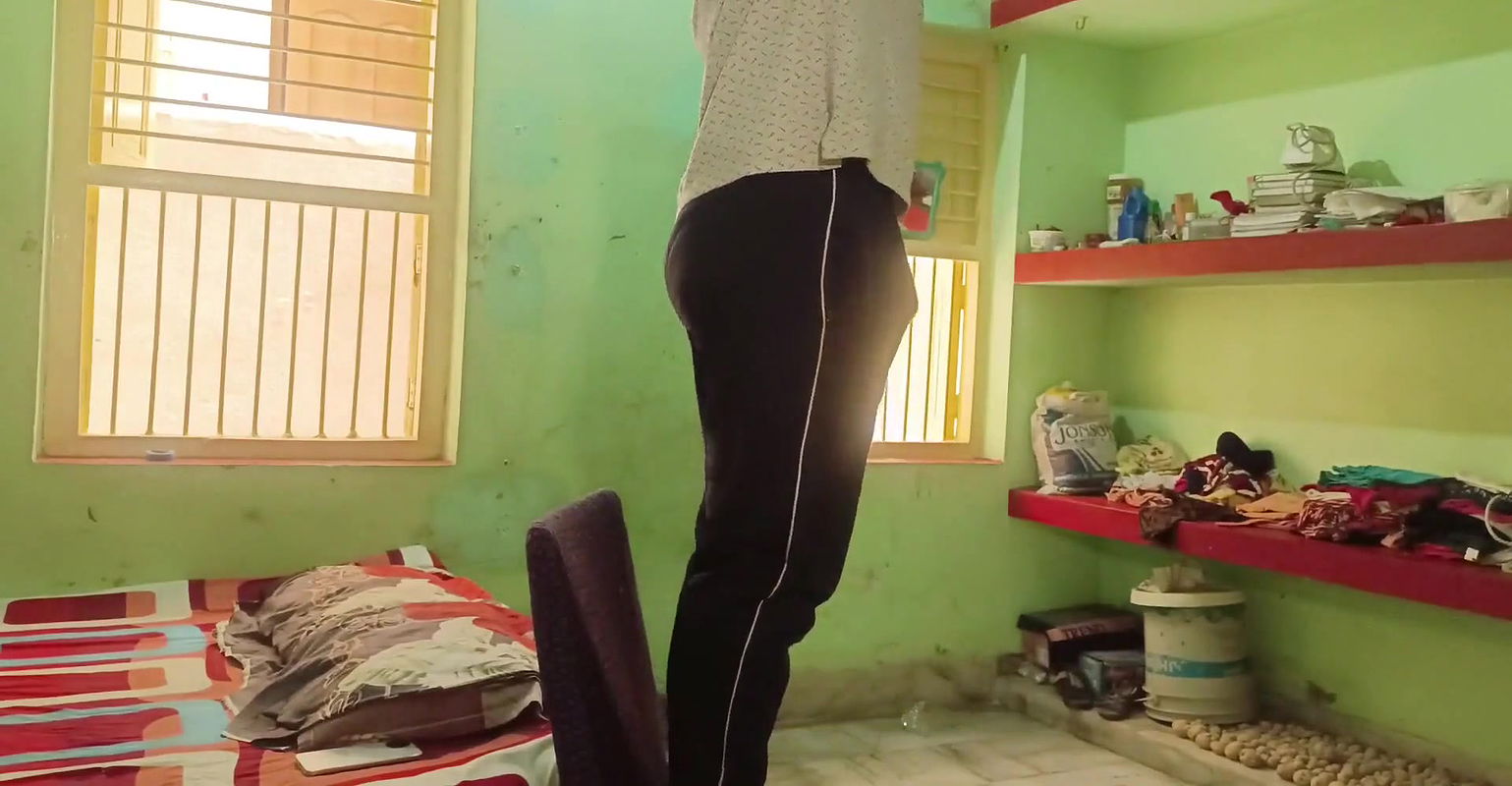 Homemade Sex I Cum on Her Huge Sexy Ass