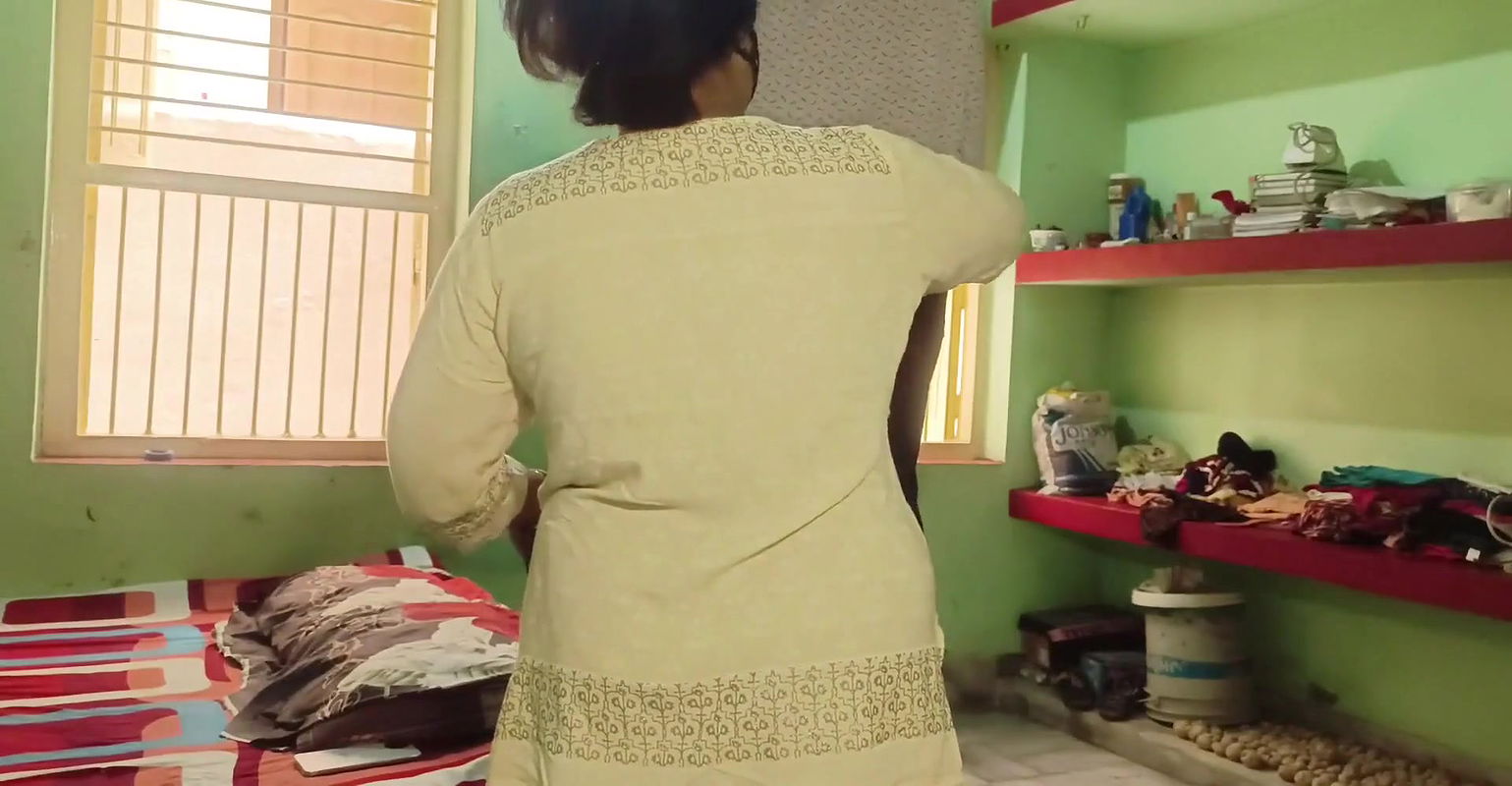 Homemade Sex I Cum on Her Huge Sexy Ass