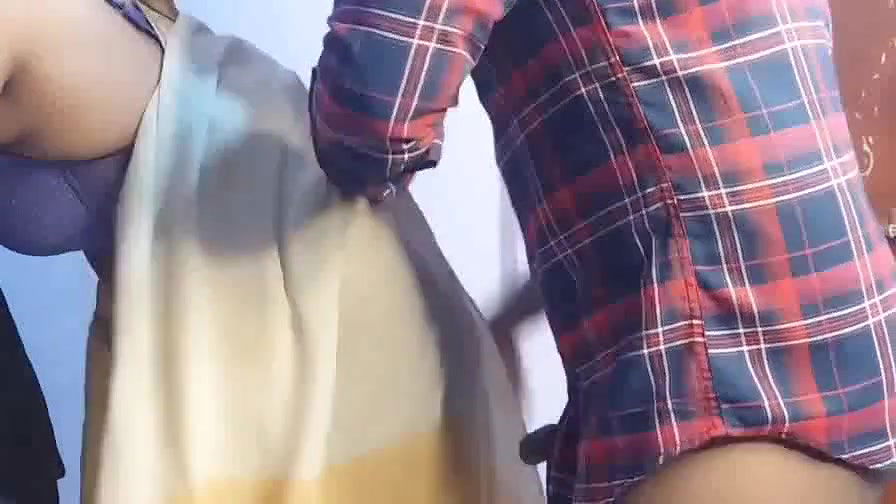 Aunty Correctting AC Mechanic and Fucked Hard