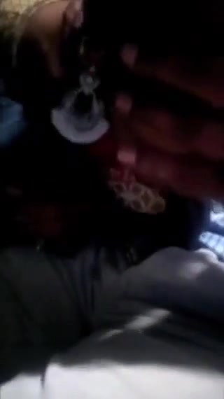 Desi Giving HJ and bj in bus