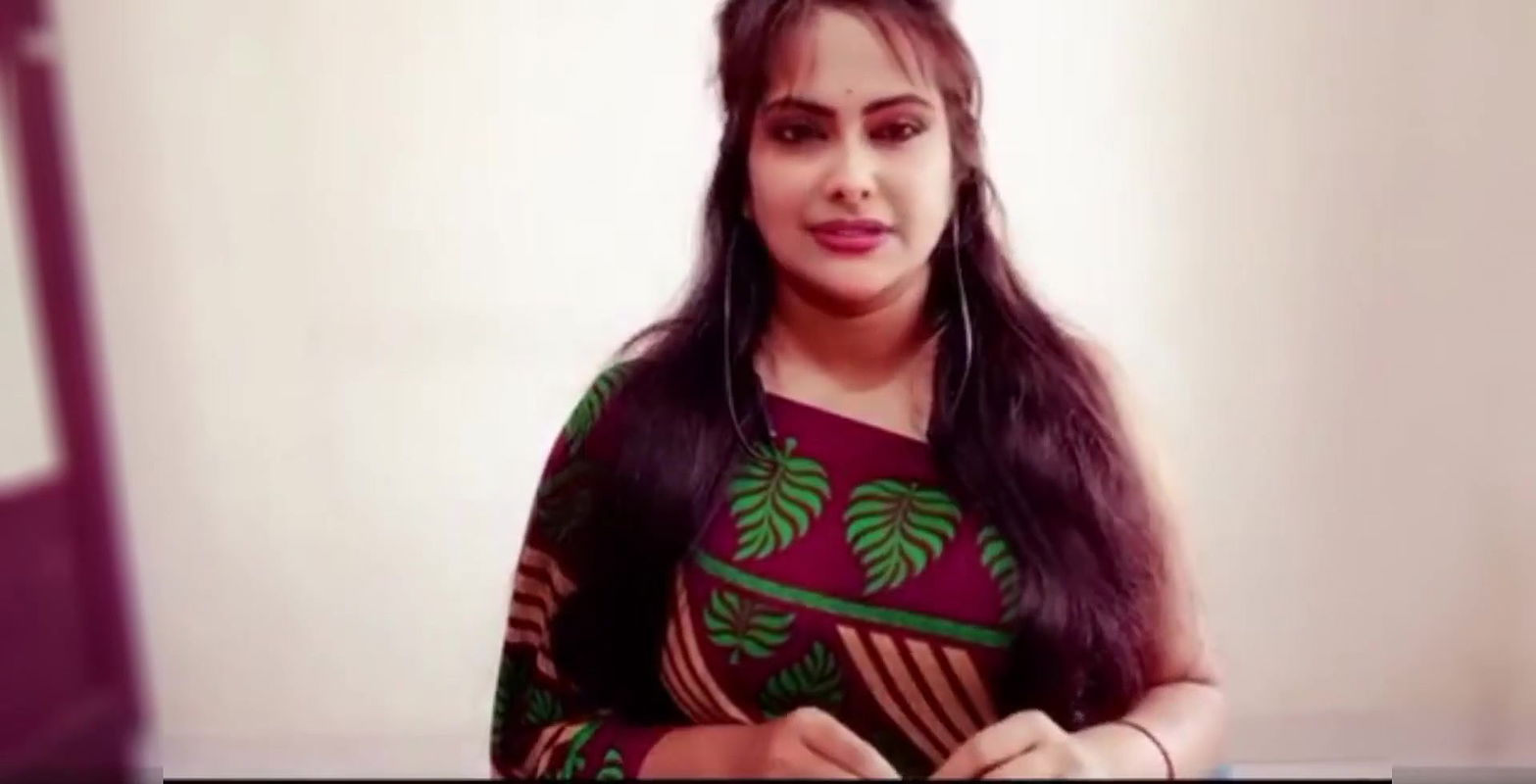 Desi Tuition Teacher Arya ne Students se Chudvaya