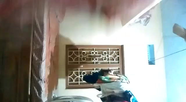 Curvy Indian Girl Nude Show