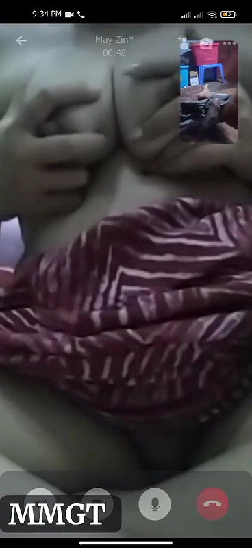 hot burma girl fing her big pussy