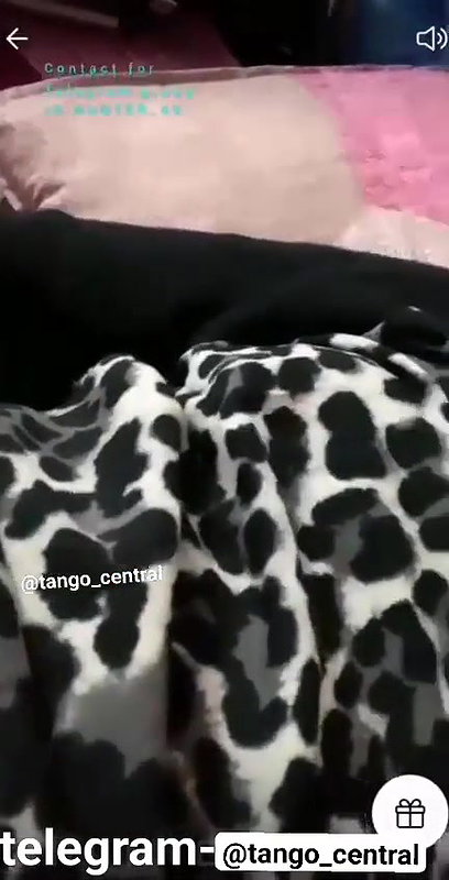 Mansi arora, Hot Insta Model, Showing Boobs & Fingering Pussy on PREMIUM Tango Live