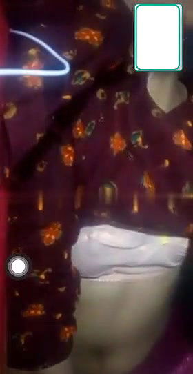 Cute babe shy to show face in vc during showing boobs