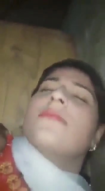 Desi Lady Enjoying Sex
