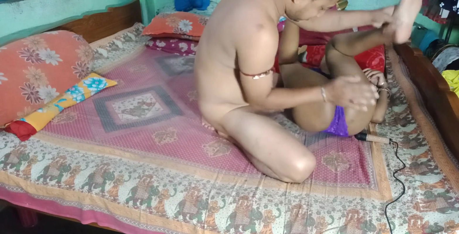 Indian bengali pinki vabi ko ghumne lakar jana hay is liya davor ne pahle hi choda