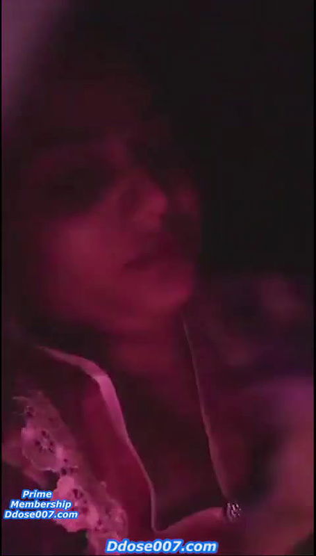 Nikku Darling, Famous Insta Model, Showing Boobs on PREMIUM 121 Tango Live ~ with FAC