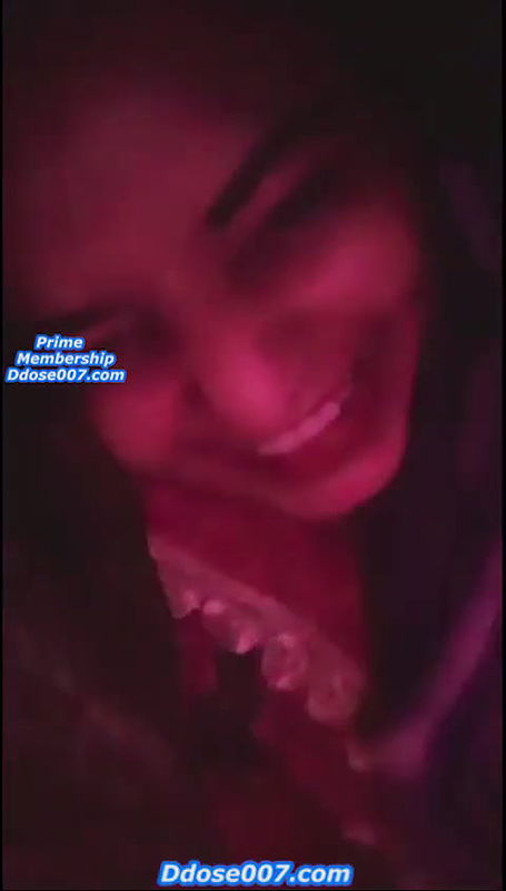 Nikku Darling, Famous Insta Model, Showing Boobs on PREMIUM 121 Tango Live ~ with FAC