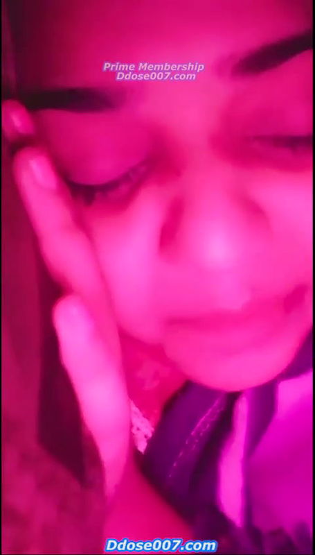 Nikku Darling, Famous Insta Model, Showing Boobs on PREMIUM 121 Tango Live ~ with FAC