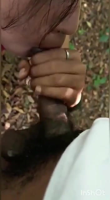 Mallu giving bj in jungle