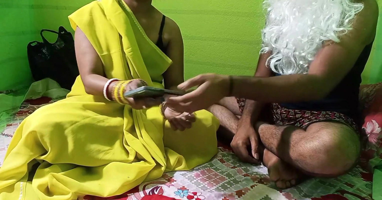 Big Boobs Indian Bahu Fucks with her old Sasur Ji jabardasti everyday after husband  leaves