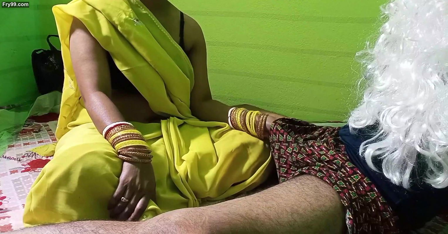 Big Boobs Indian Bahu Fucks with her old Sasur Ji jabardasti everyday after husband  leaves