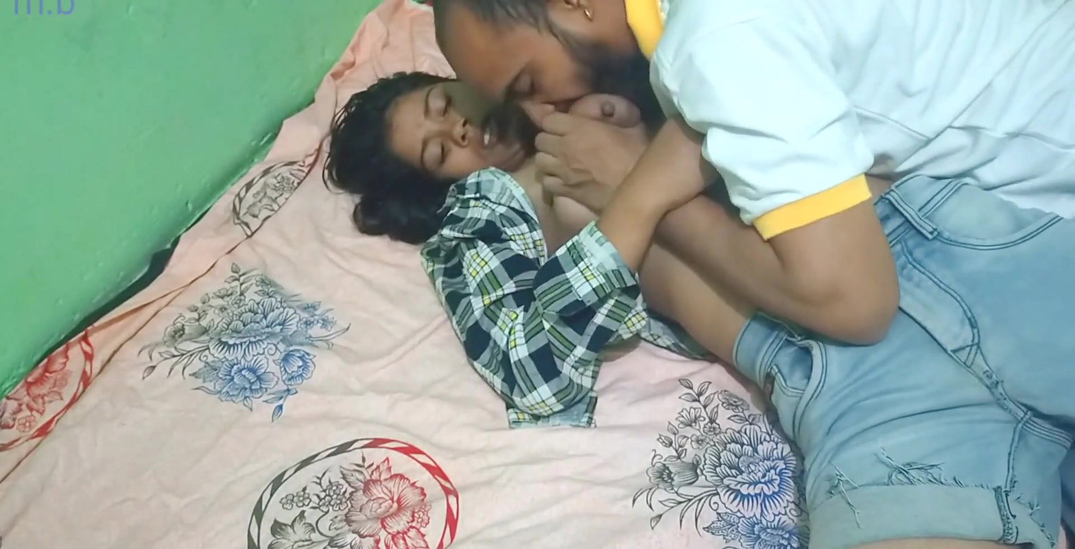 Cute stepsister fucked rough by brother-in-law clothes closeup in Hindi audio