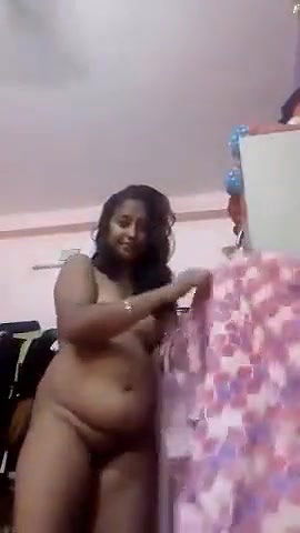 Desi Chubby Girl After Bath