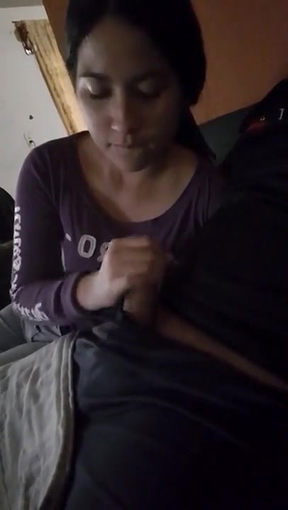 Teen Gf gives nice quick BJ