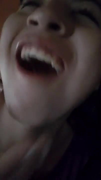 Teen Gf gives nice quick BJ