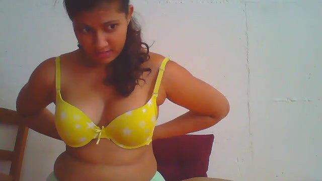Cute Desi babe making video for bf