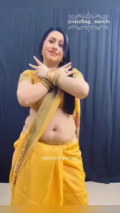 Anjaali rana real hot aunty deep navel thoppul shakes akkul belly chain compilation