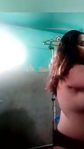 Bengali Bhabhi Bath Video