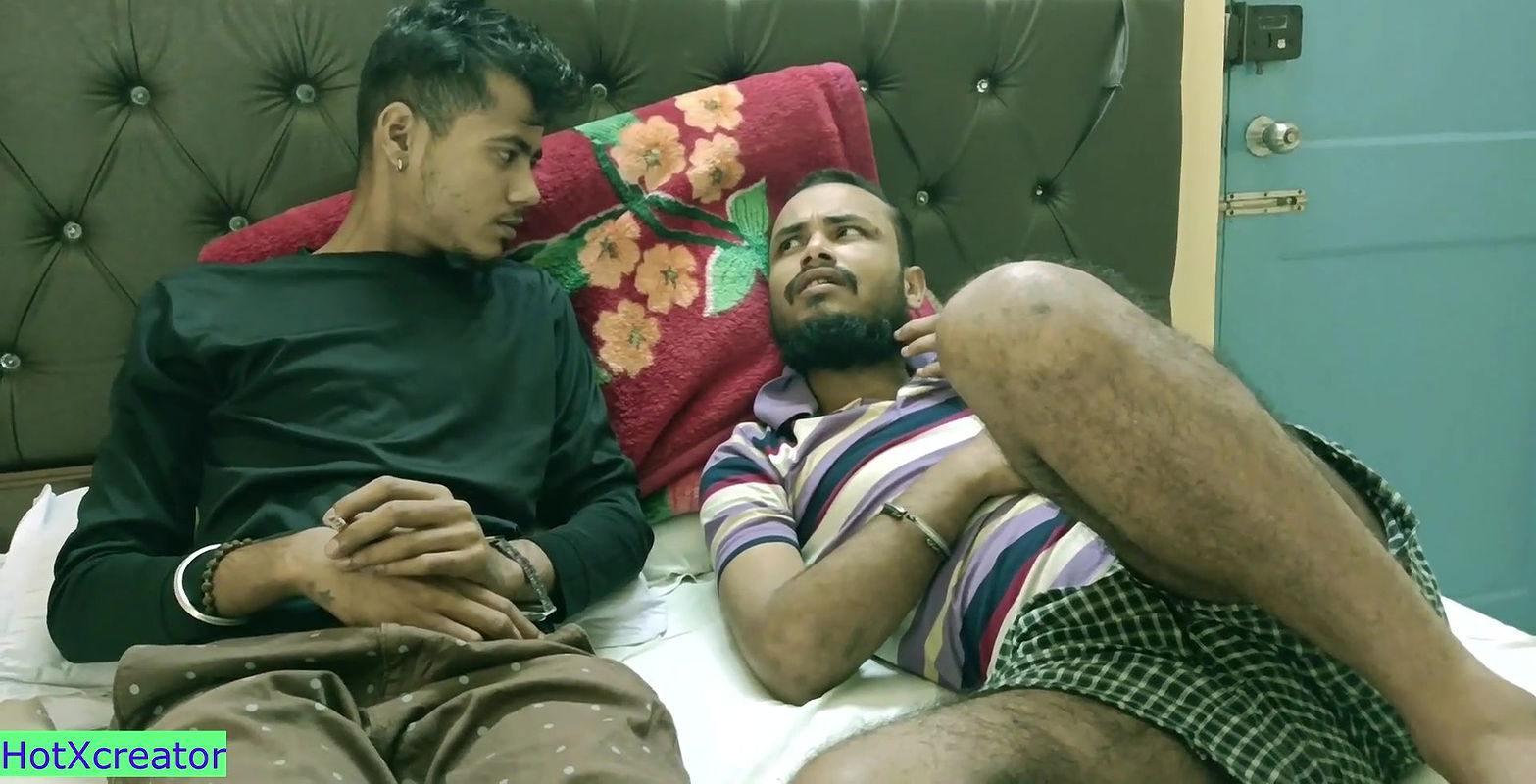 Desi Hot Girl Threesome Sex!! Hot Classmate Sex