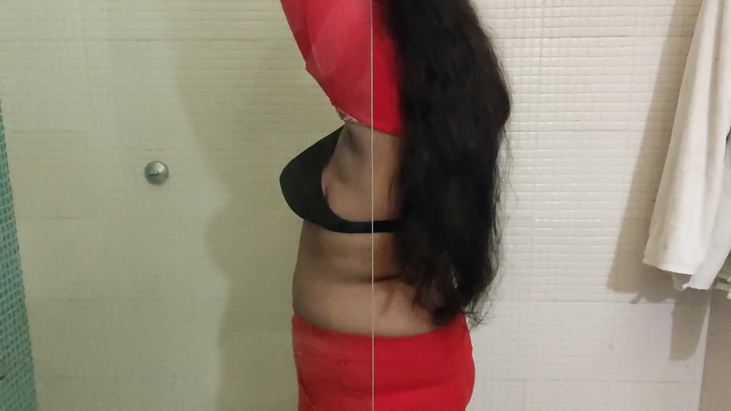 Lonely horny booby priti bhabhi bathing